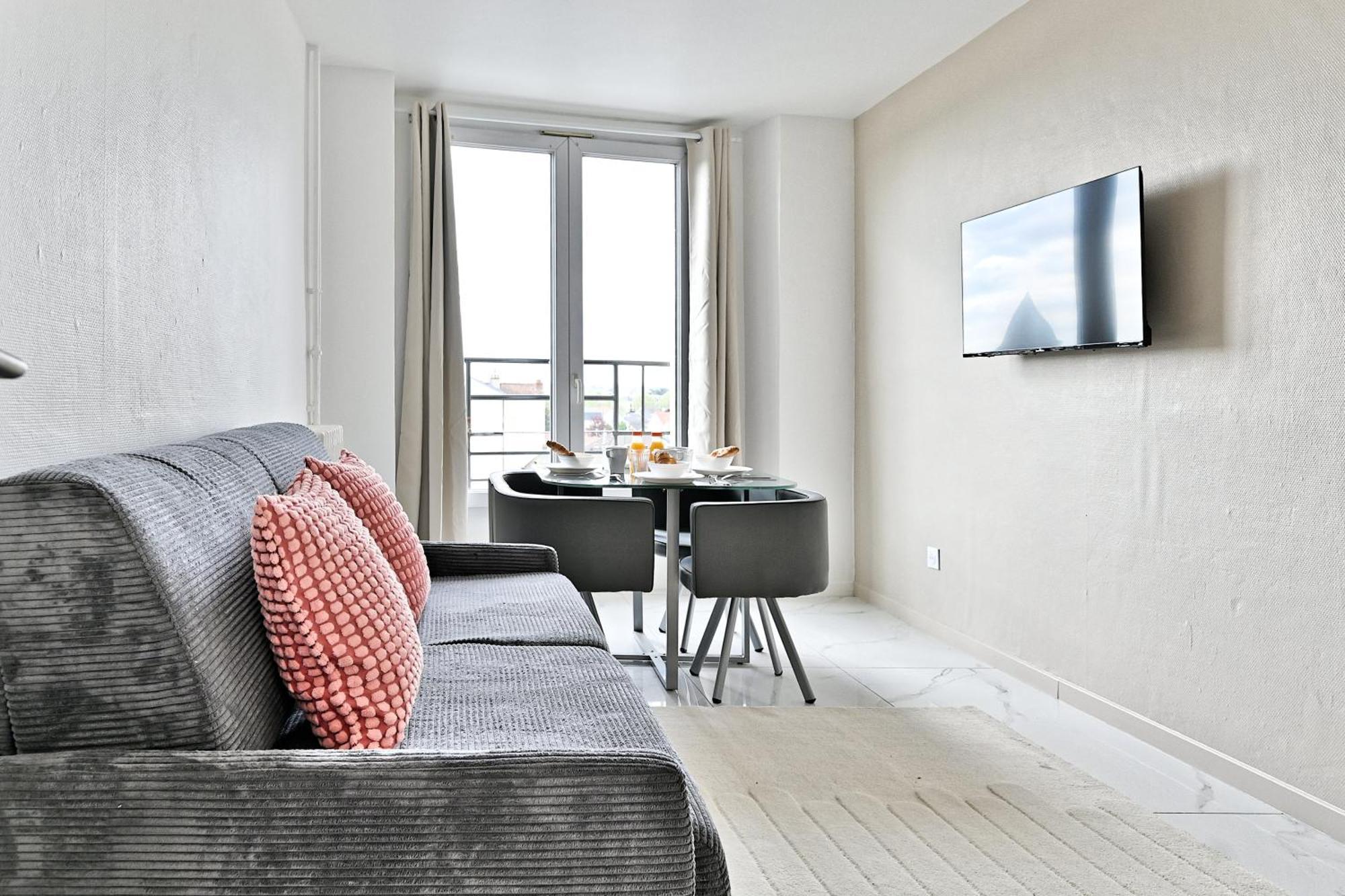 Appartement Paisible Et Moderne - Gagny Dış mekan fotoğraf